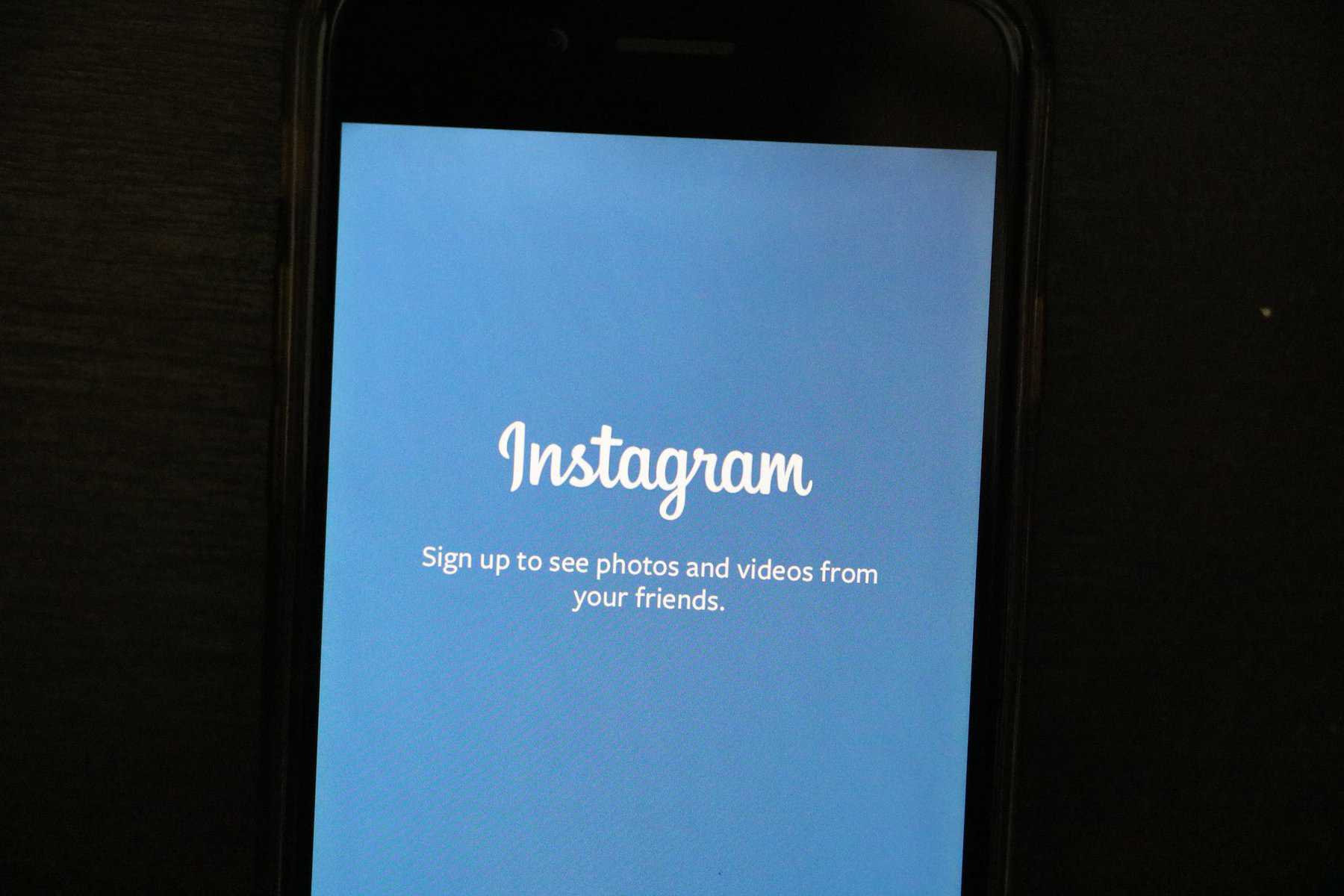 Instagram log in page